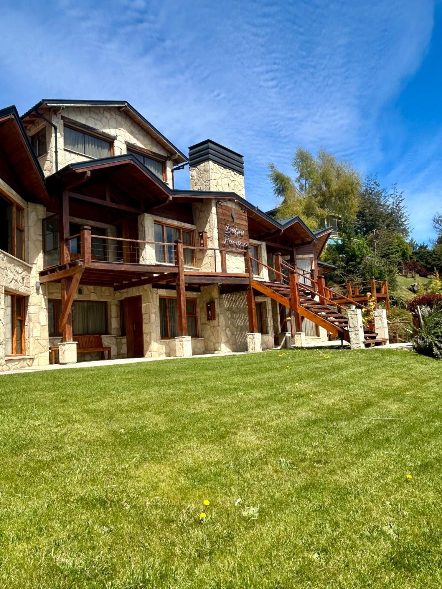 سان كارلوس دي باريلوتشي Bahia Paraiso Apart & Suites المظهر الخارجي الصورة